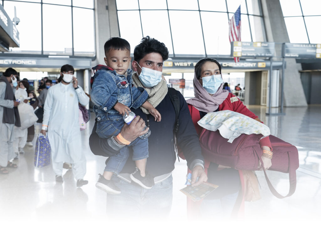 Afghan Family arrives in US airport